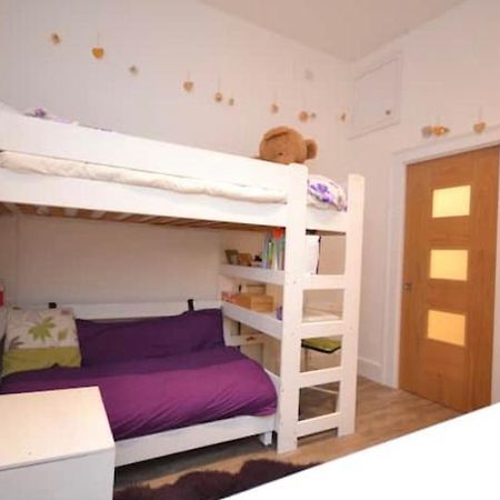 Compact, Central Apartment, Dog Friendly. คิงส์บริดจ์ ภายนอก รูปภาพ